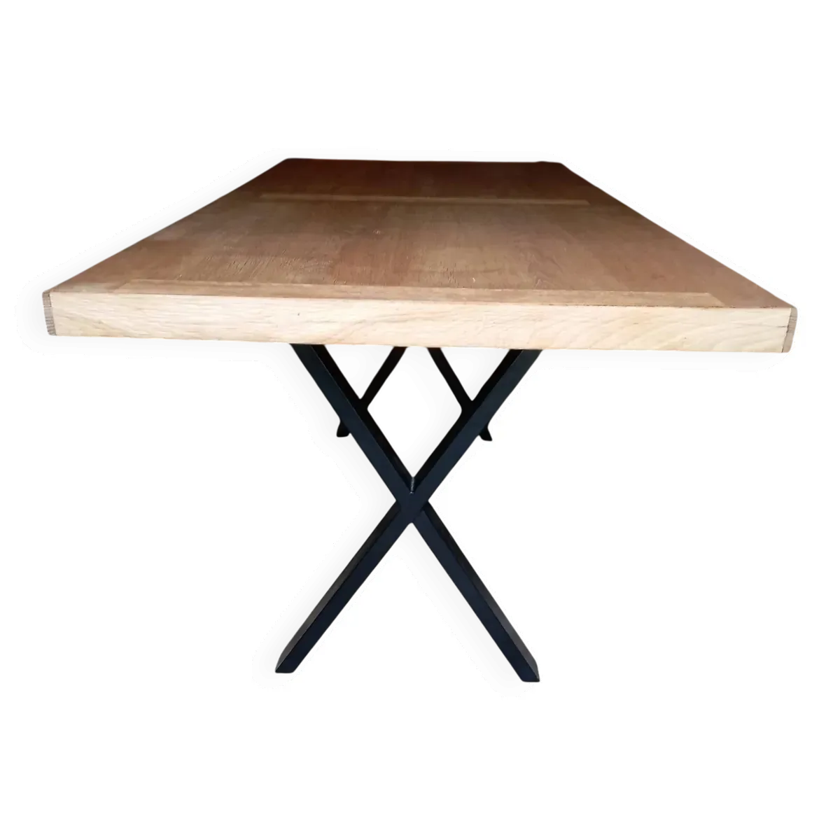 Table industrielle et bois
