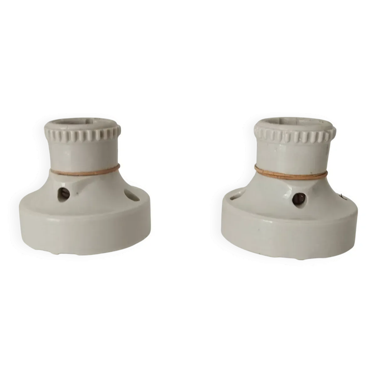 Paire d' appliques indus anciennes en porcelaine