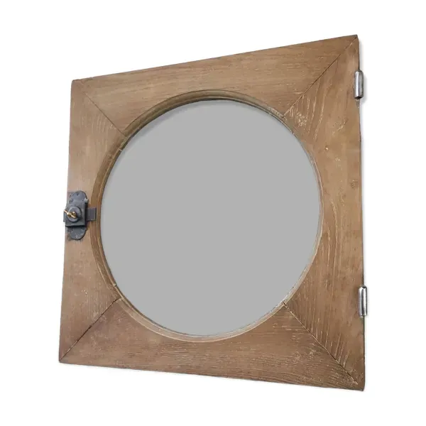 Ancien oeil de boeuf