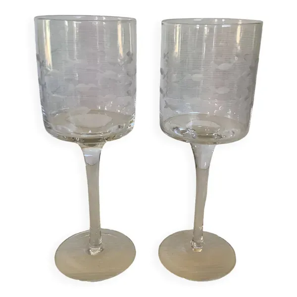 Duo de bougeoirs poissons en verre taillé