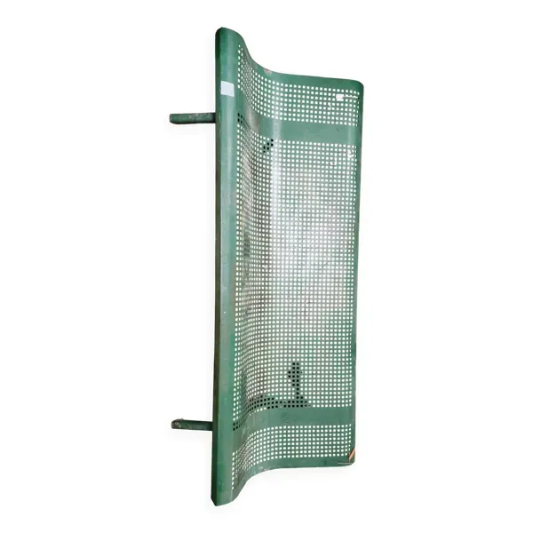 Banc public en métal perforé vert vintage