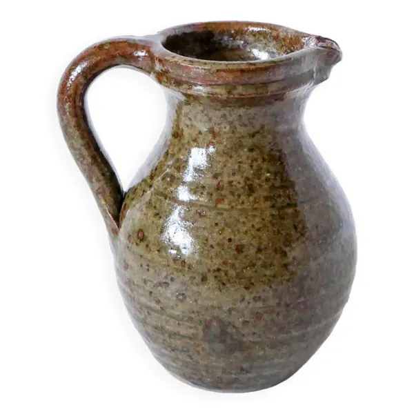 Petit pichet en grès vernissé marron foncé 1970