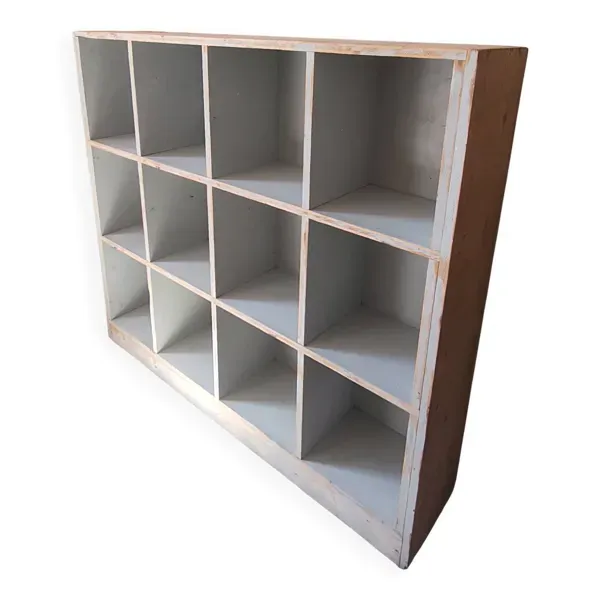 Ancien meuble à casiers sapin