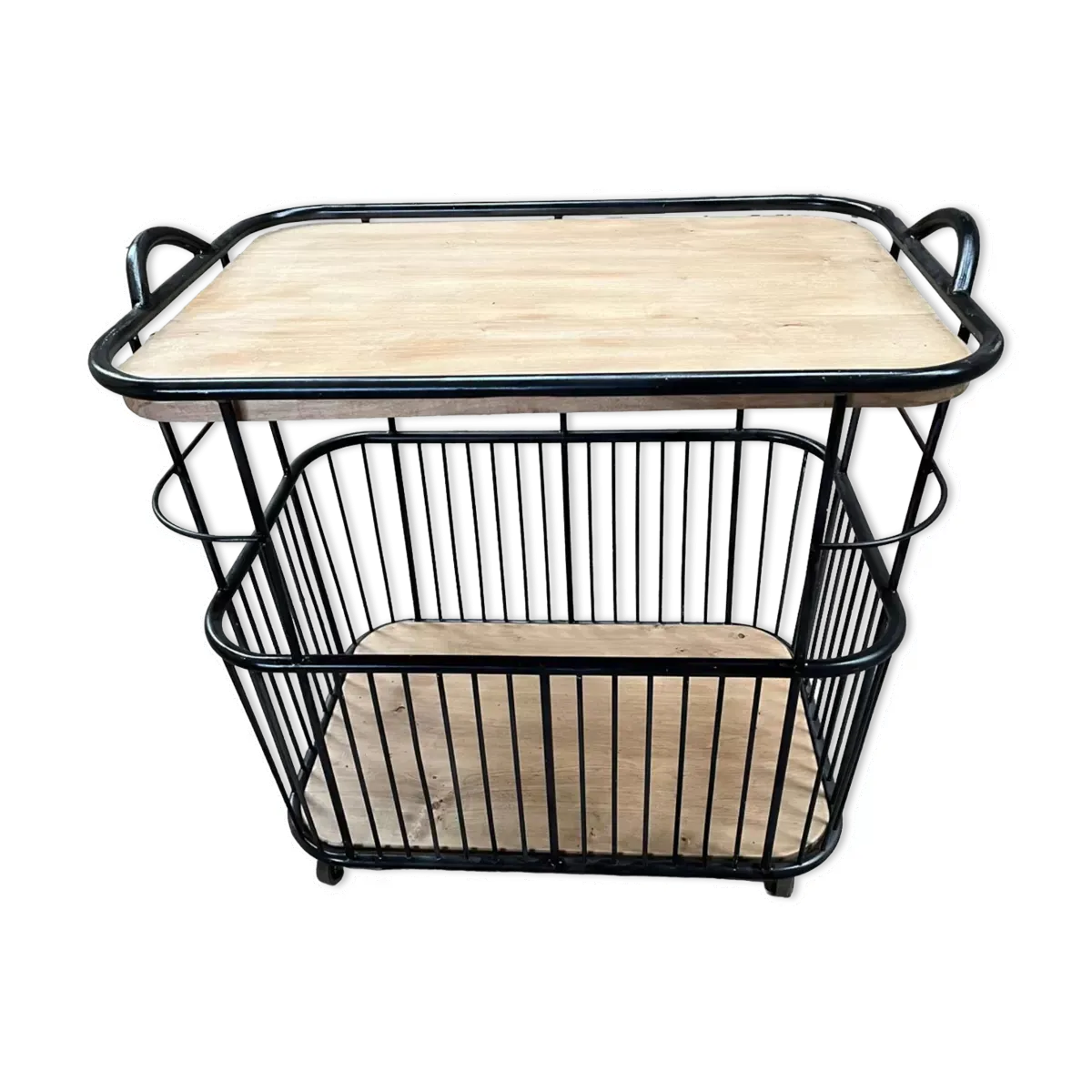 Meuble de métier de boulanger