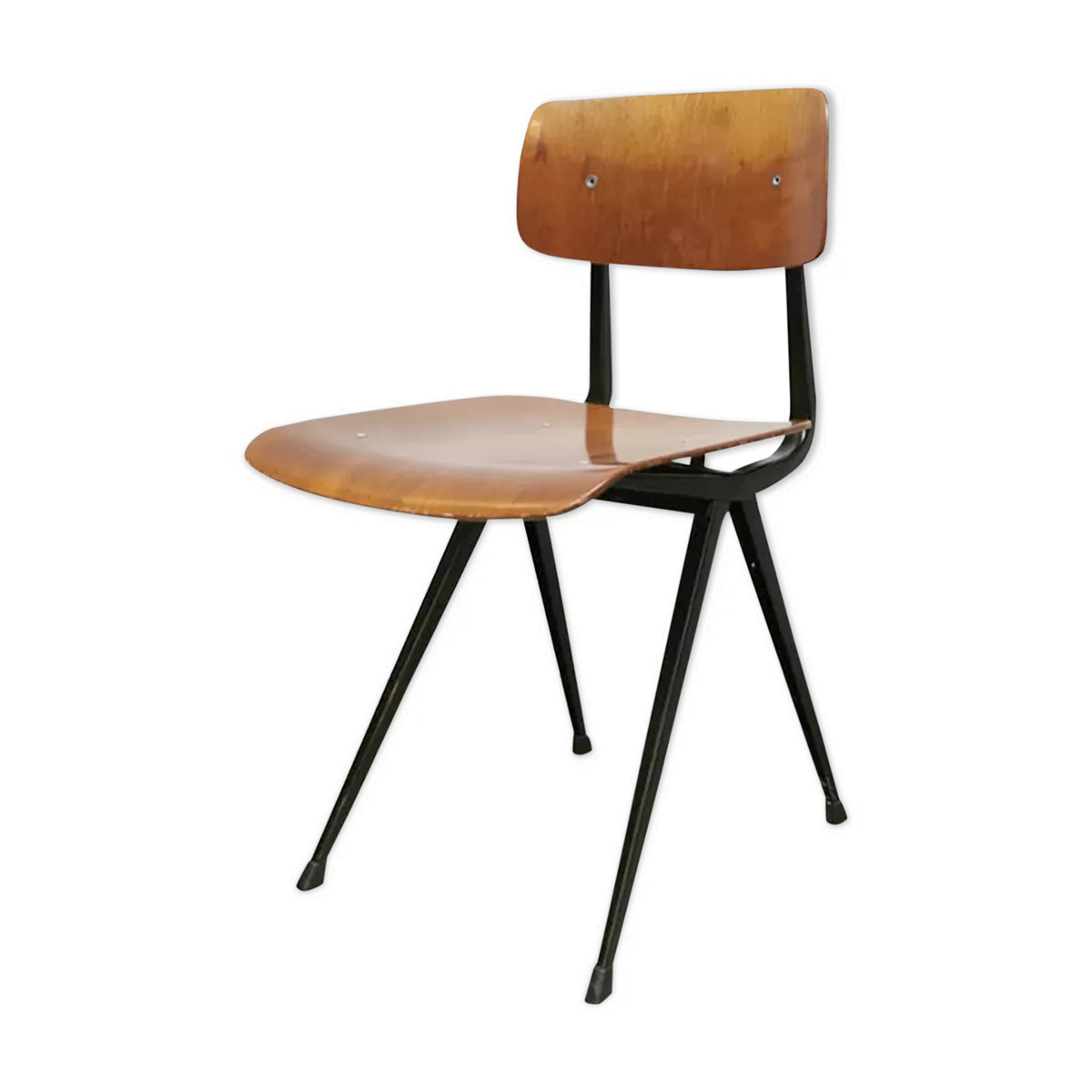 Chaise d'école Result par Friso Kramer 1ère édition