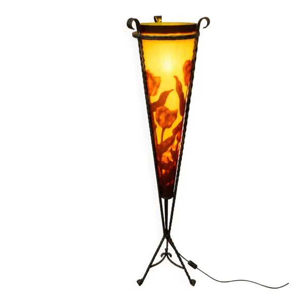 lampadaire Art Nouveau en fer forgé et pâte de verre