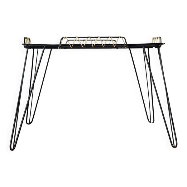 Table basse d'appoint en métal noir et scoubidou, années 50