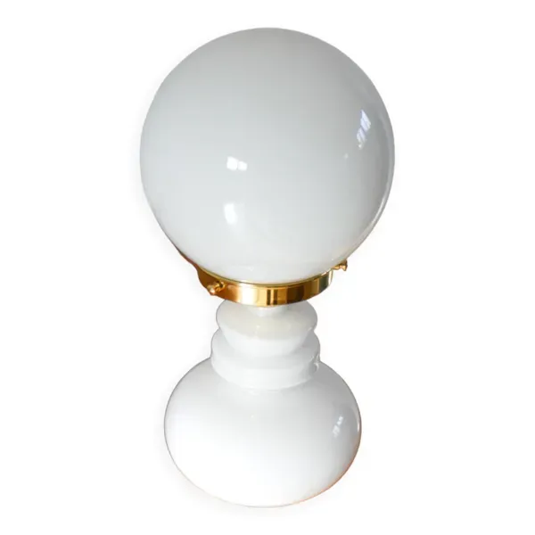 Lampe globe en opaline blanche, 1960