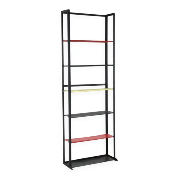 Bibliothèque Pilastro, Pays-Bas milieu XXème