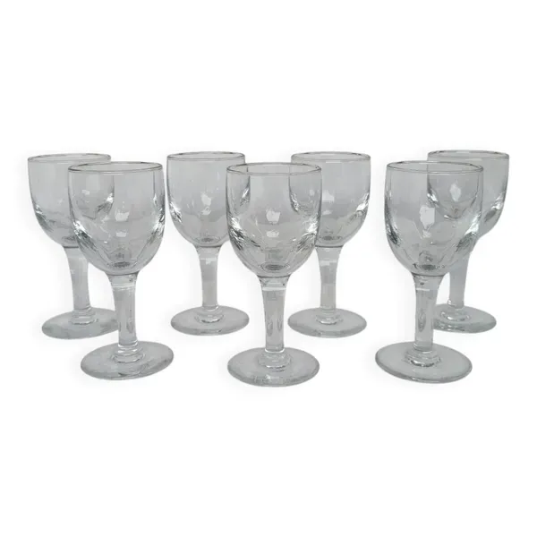 7 verres à pied anciens en verre soufflé – années 1930–1950