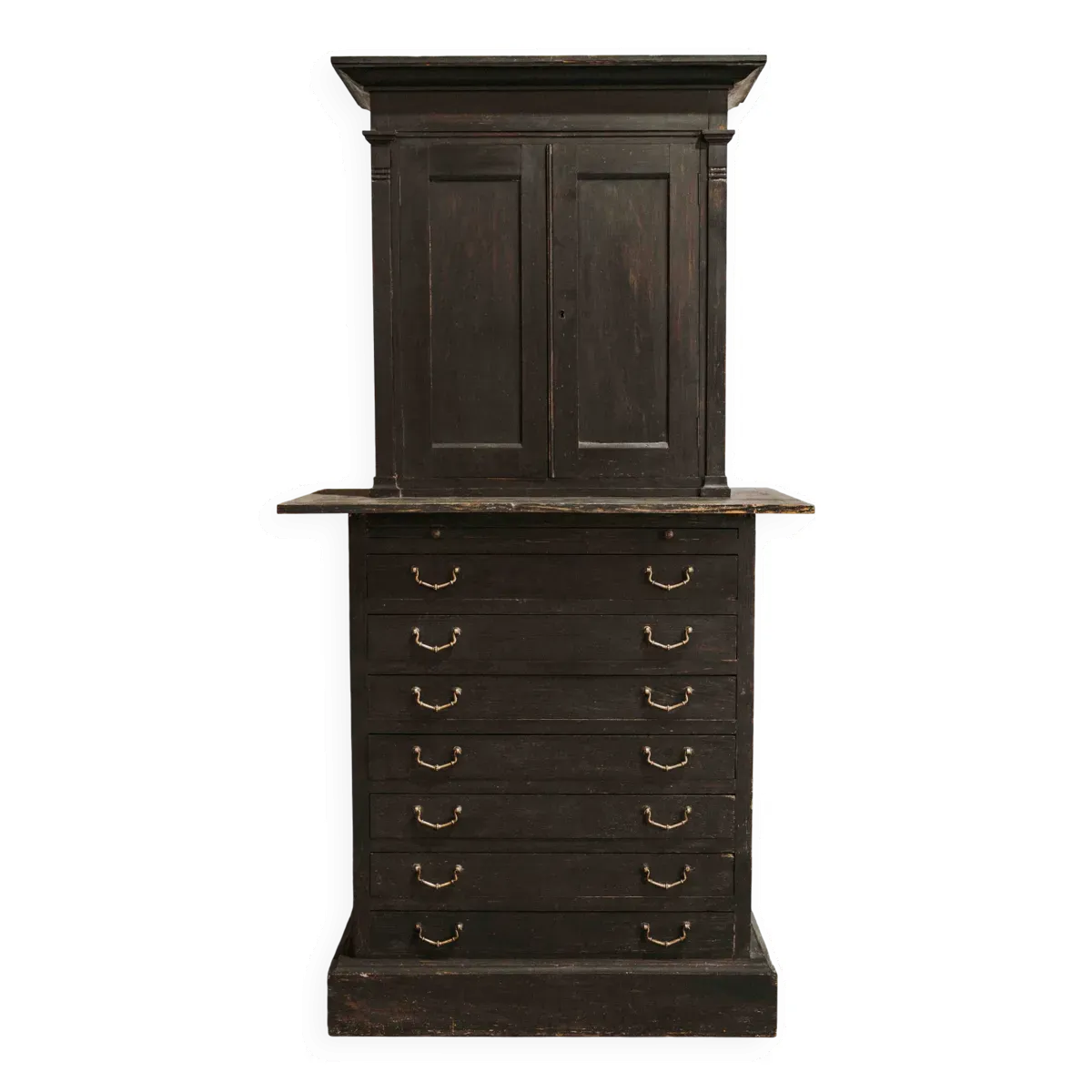 Exceptionnel meuble de métier de l'atelier des Mérignargues à Nîmes