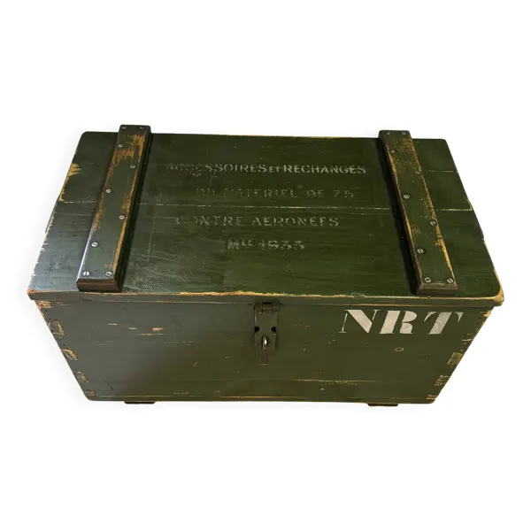 Malle militaire ancienne authentique & robuste