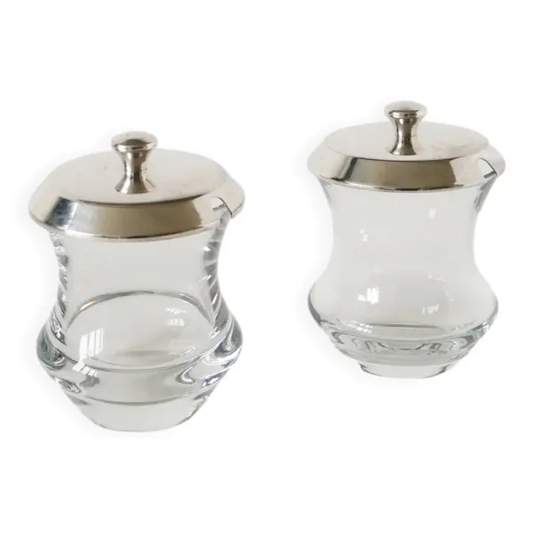 Duo de pots à condiments en cristal et métal argenté, Saint Hilaire, 1960