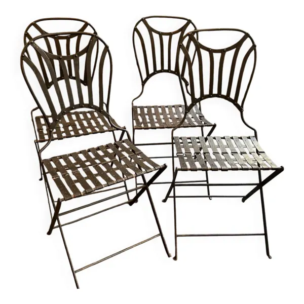 Série de 4 chaises pliantes jardin en fer forgé et riveté, époque XIXe siècle, modèle Napoléon