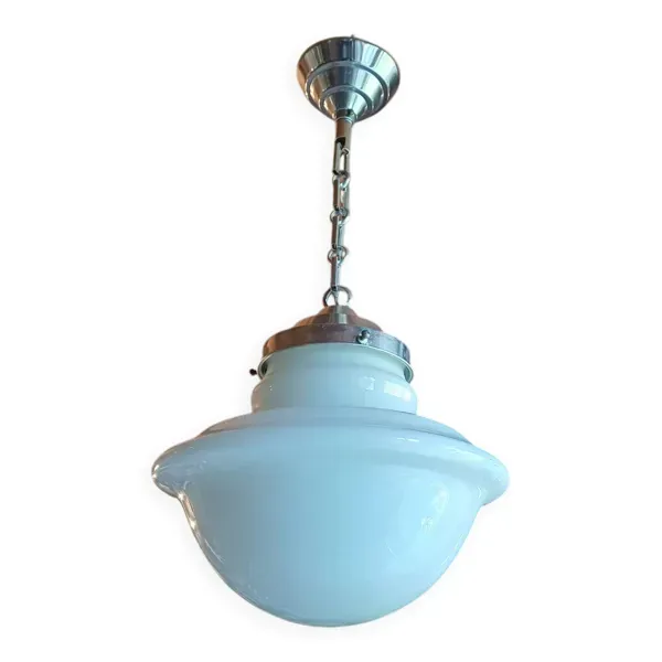 Lustre en opaline blanche 1940