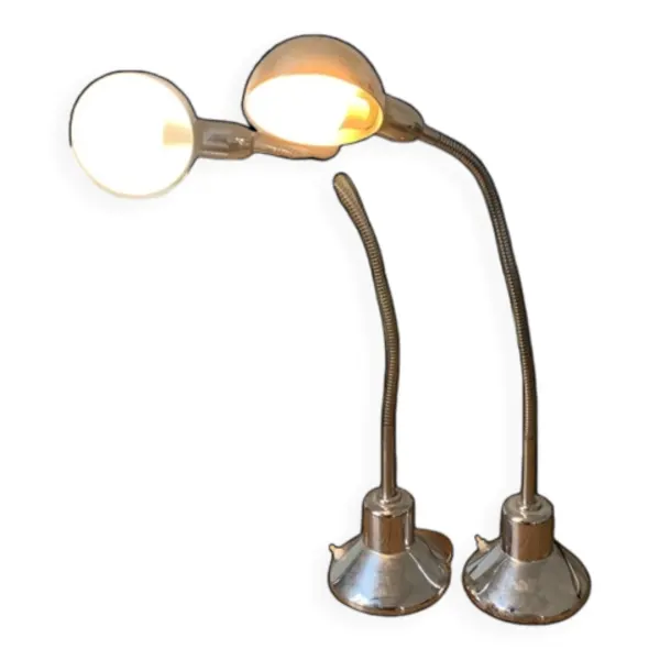 Paire de lampes de bureau vintage en métal chromé à col de cygne orientable