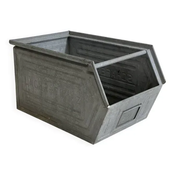 Caisse industrielle en métal