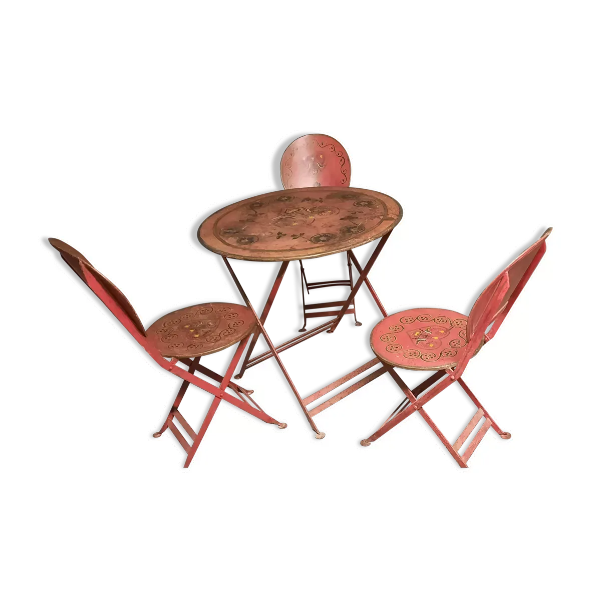 Table et chaises en tôle