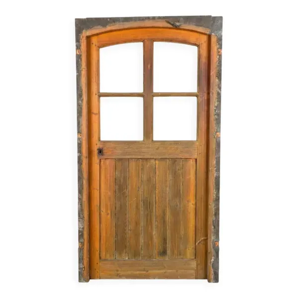 Porte ancienne en sapin avec bâti