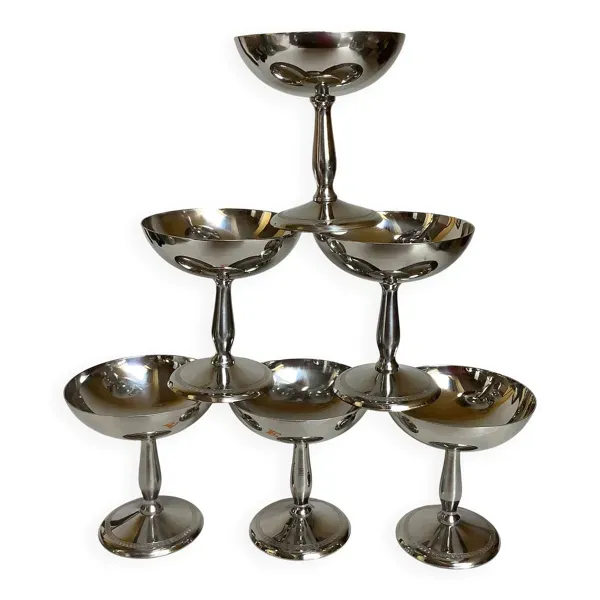 6 coupes à pied avec frise argenté en métal à glace