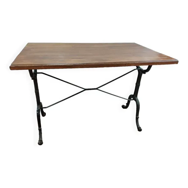 table de café en chêne et pietement en fonte