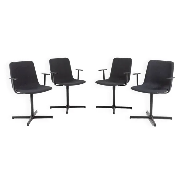 Hee Welling & Gudmundur Ludvik pour les fauteuils Fredericia Stolefabrik Pato