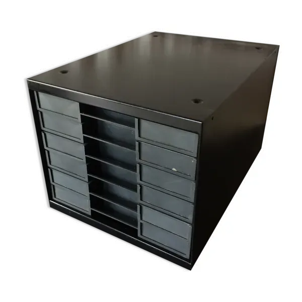 Casier range documents