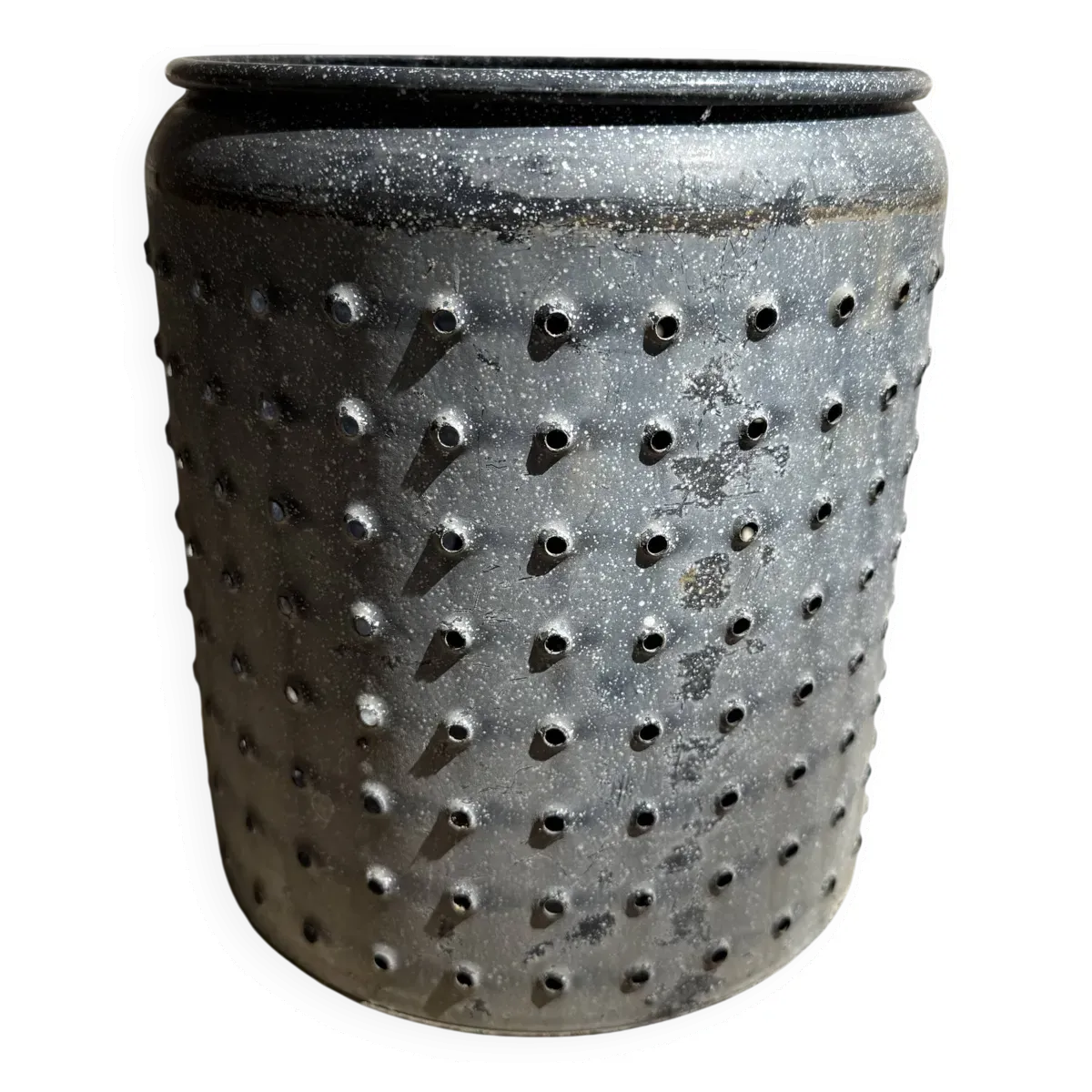 Cache-pot vintage en tôle émaillée perforée, 1950