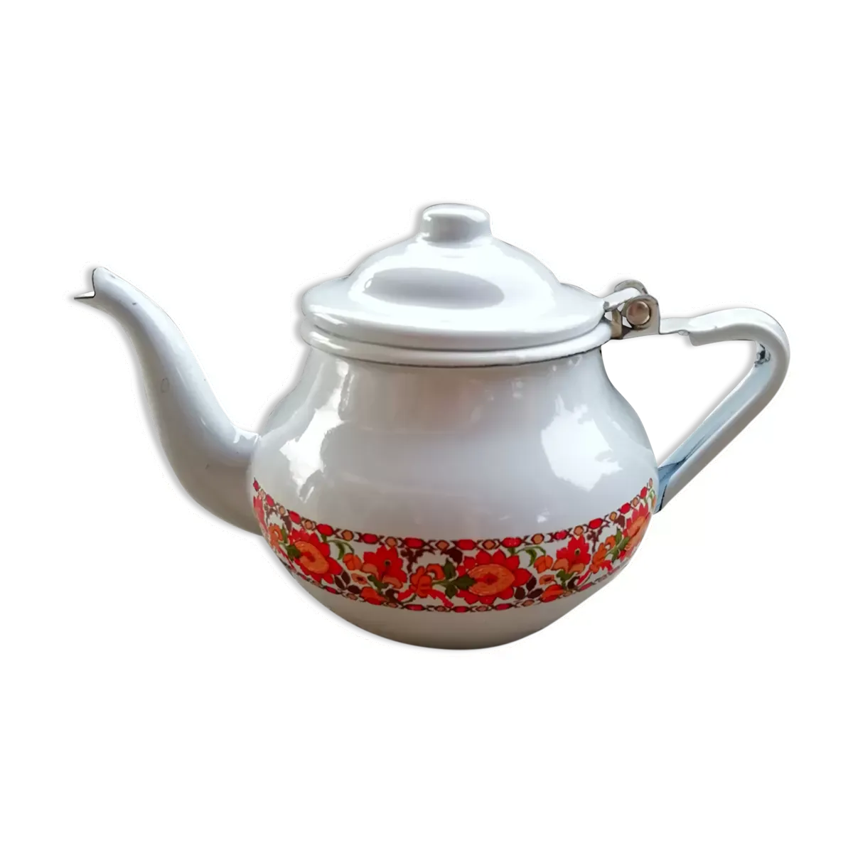 Théière en tôle émaillée