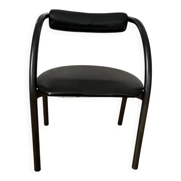 Chaise design danois années 80, métal tubulaire noir et skaï