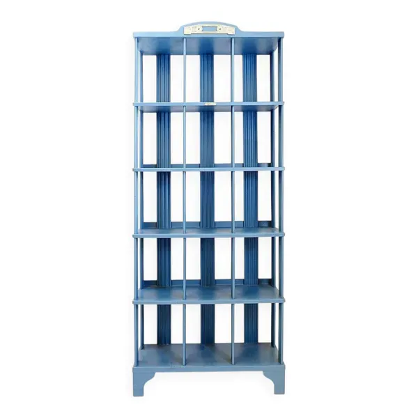 Étagère industrielle en métal peint Strafor  -  XXe siècle