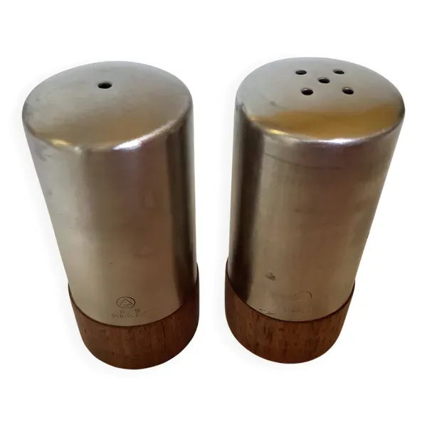 Sel et poivre teck et métal style scandinave
