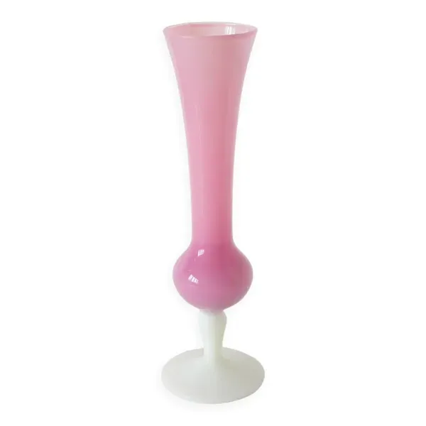 Vase soliflore en opaline, rose et pieds blanc, 1970
