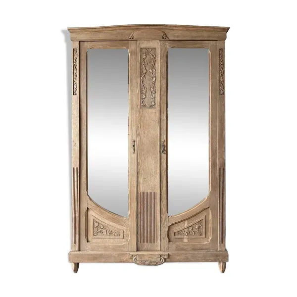 Grande armoire Art Nouveau en chêne massif (rénovée)