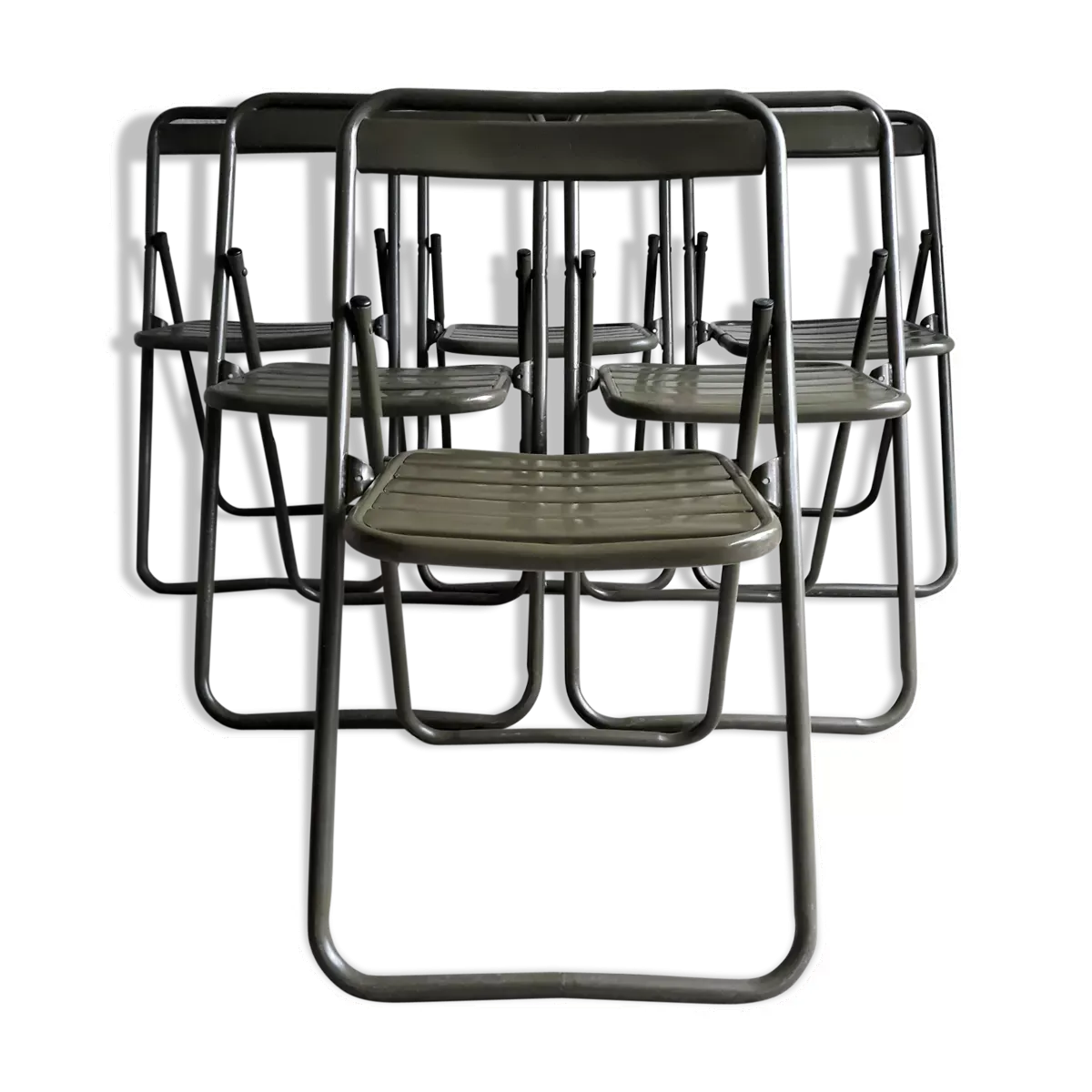 Série de 6 chaises métal armée vert kaki pliantes vintage