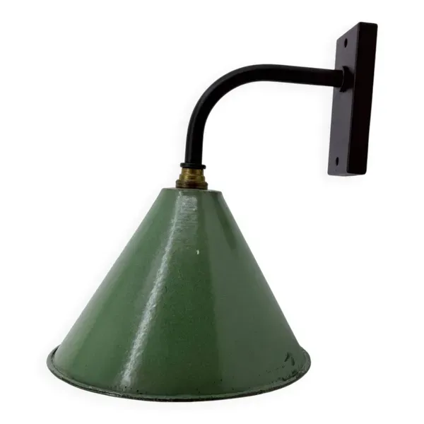 Applique en tôle émaillée