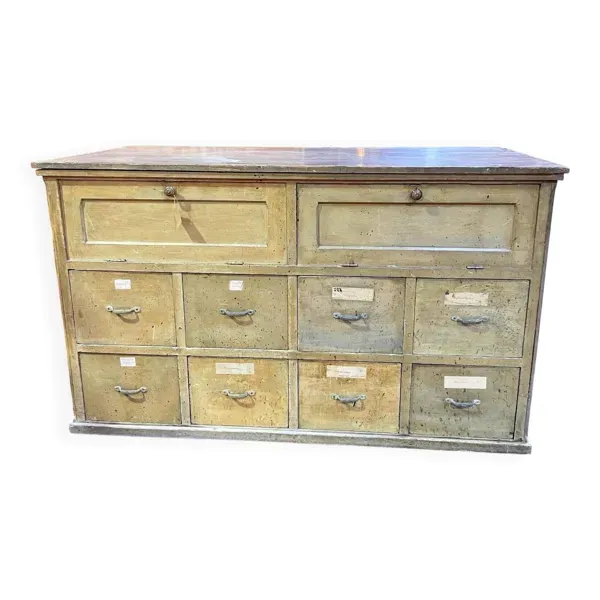 Ancien meuble de métier