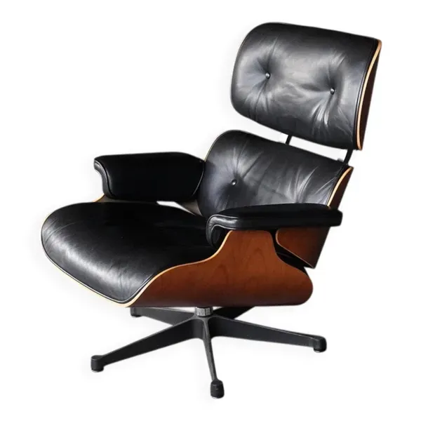 Fauteuil Lounge par Ray & Charles Eames pour Vitra, années 2000.