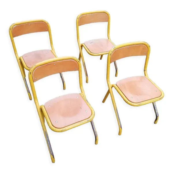 Lot de 4 chaises d'écolier vintage