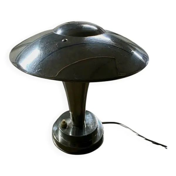 Lampe ''Soucoupe''en métal chromé – Circa1930