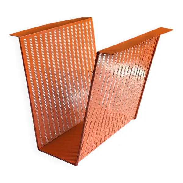 Porte revues vintage en métal perforé orange/Style Mathieu Mategot/70'