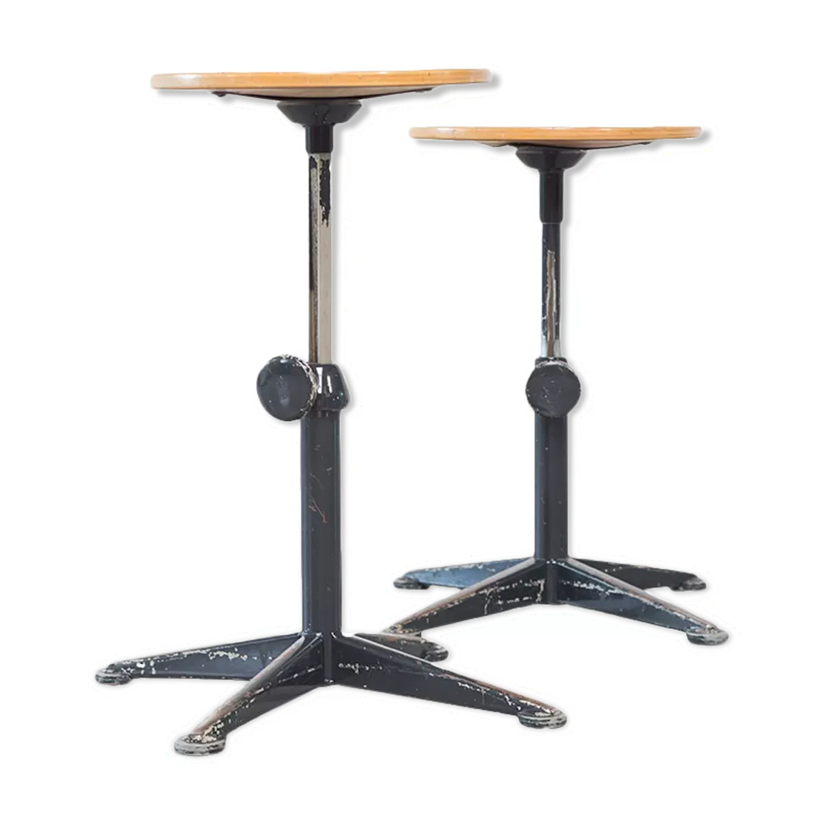 Deux tabourets pivotants par Friso Kramer pour Ahrend de Cirkel, 1960