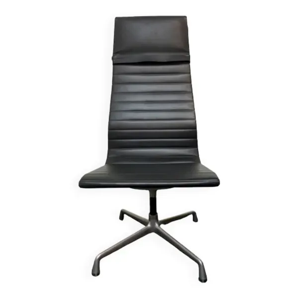 Fauteuil EA119 de Charles & Ray Eames édition Vitra de 2002