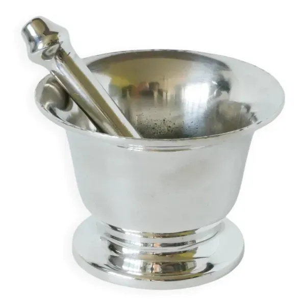 Mortier et pilon en métal argenté, 1960