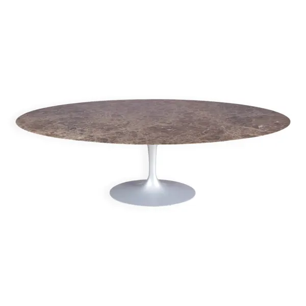 Table ovale Tulip XL des années 1970 avec plateau en marbre brun et base ovale en argent mat / Eero Saarinen / Knoll, USA
