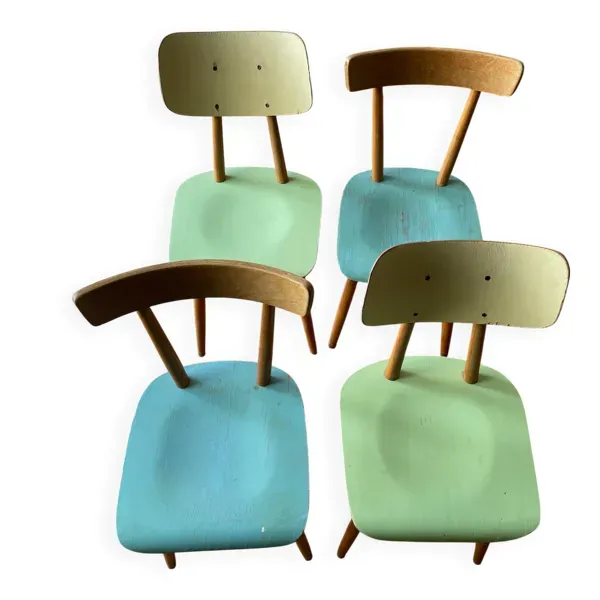 Chaises d'écolier