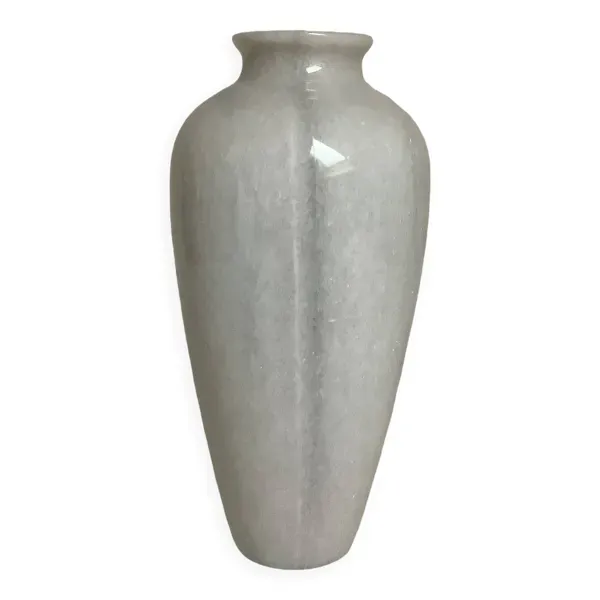 Vase en marbre