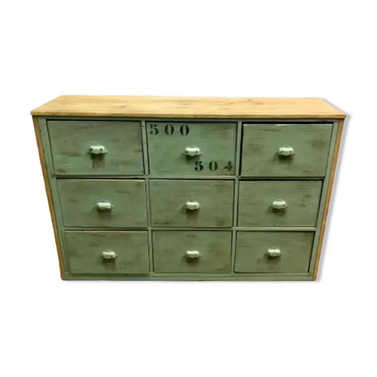 Meuble de metier enfilade a tiroirs en bois restauré