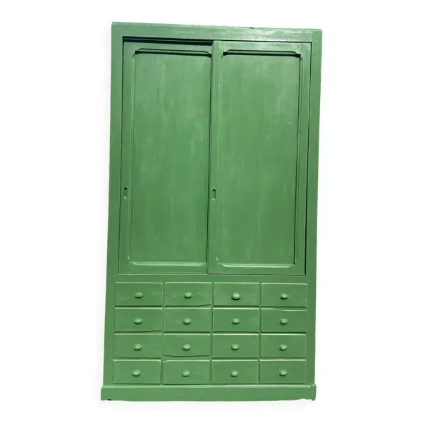 Ancien meuble de quincaillerie