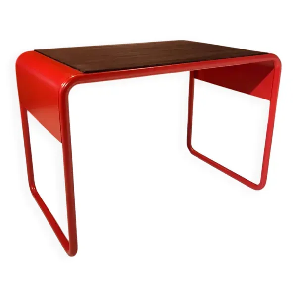 Bureau vintage vers 1970